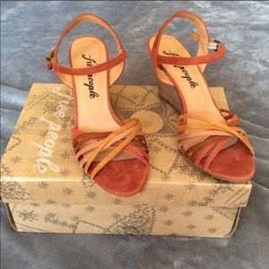 Free People Golden Wedge Ssndal